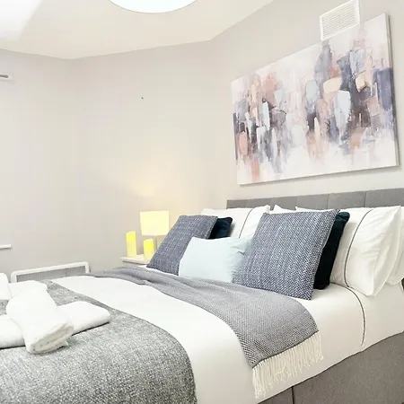 Apartment In Location