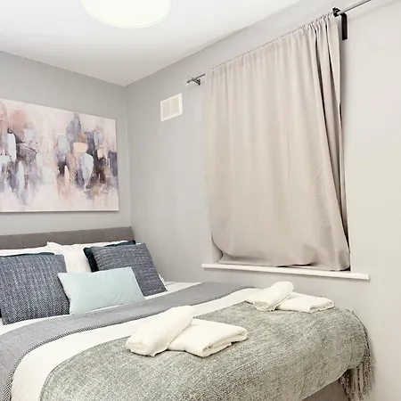 Apartman In Location *